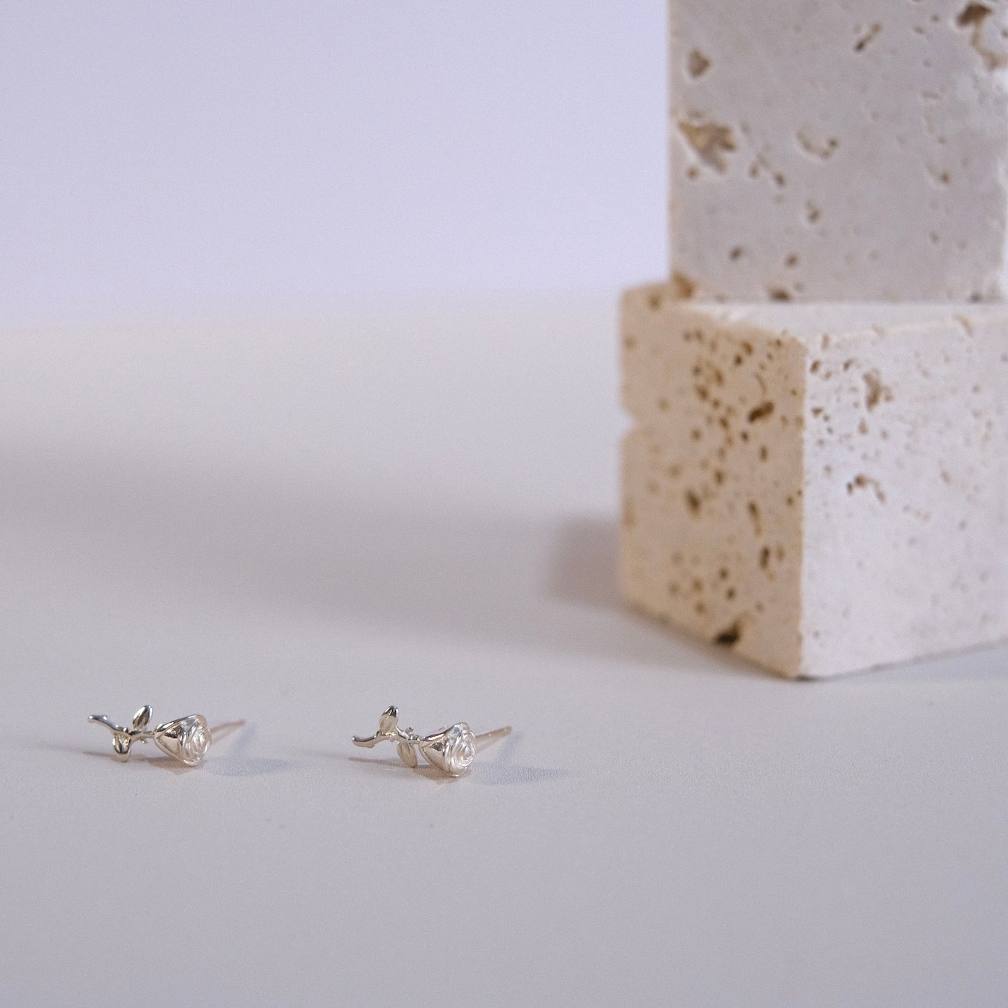 Roseyes Earrings