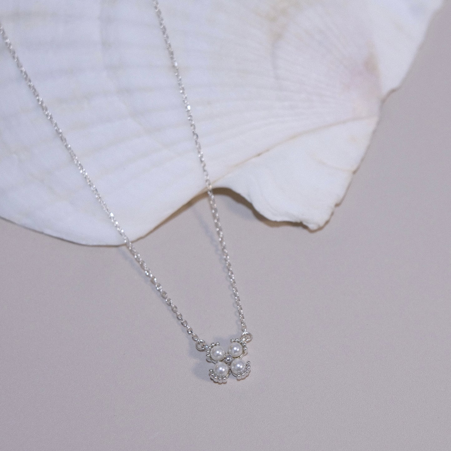 Luckysnow Necklace