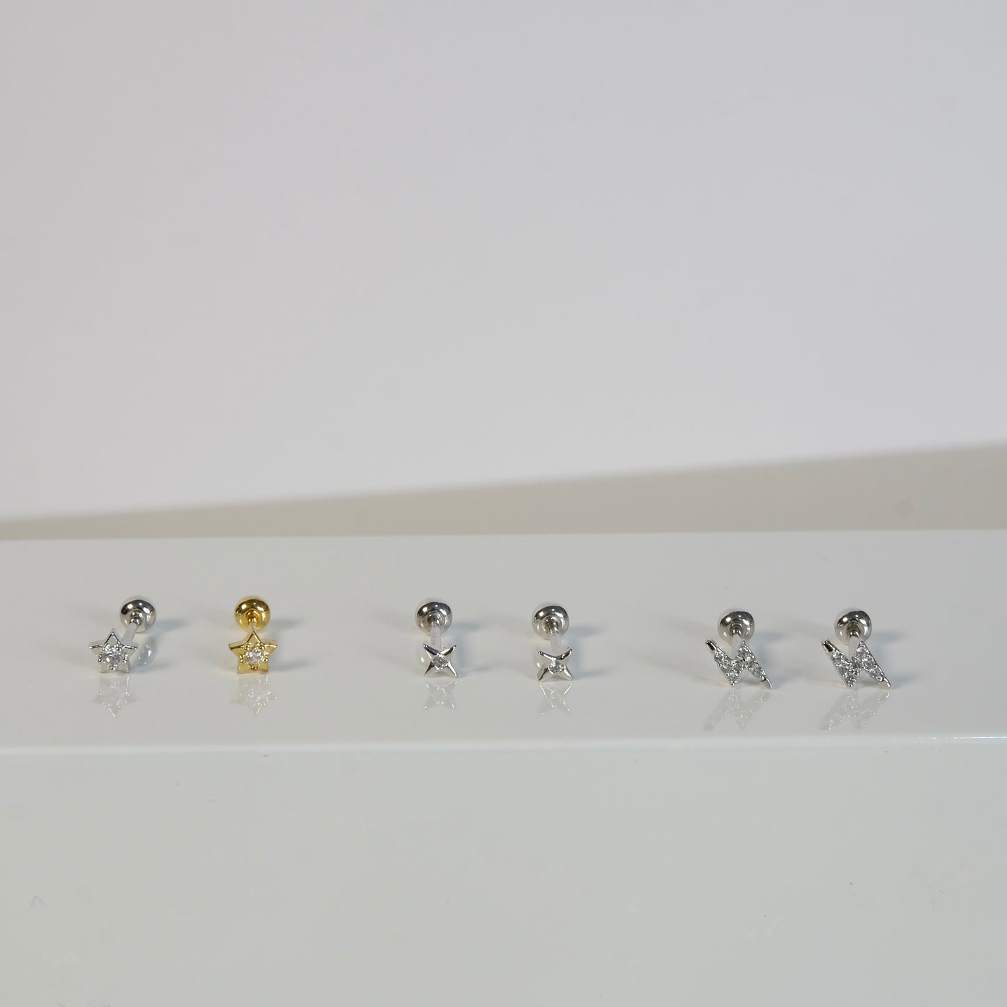 Gleam Single Piercing Earring