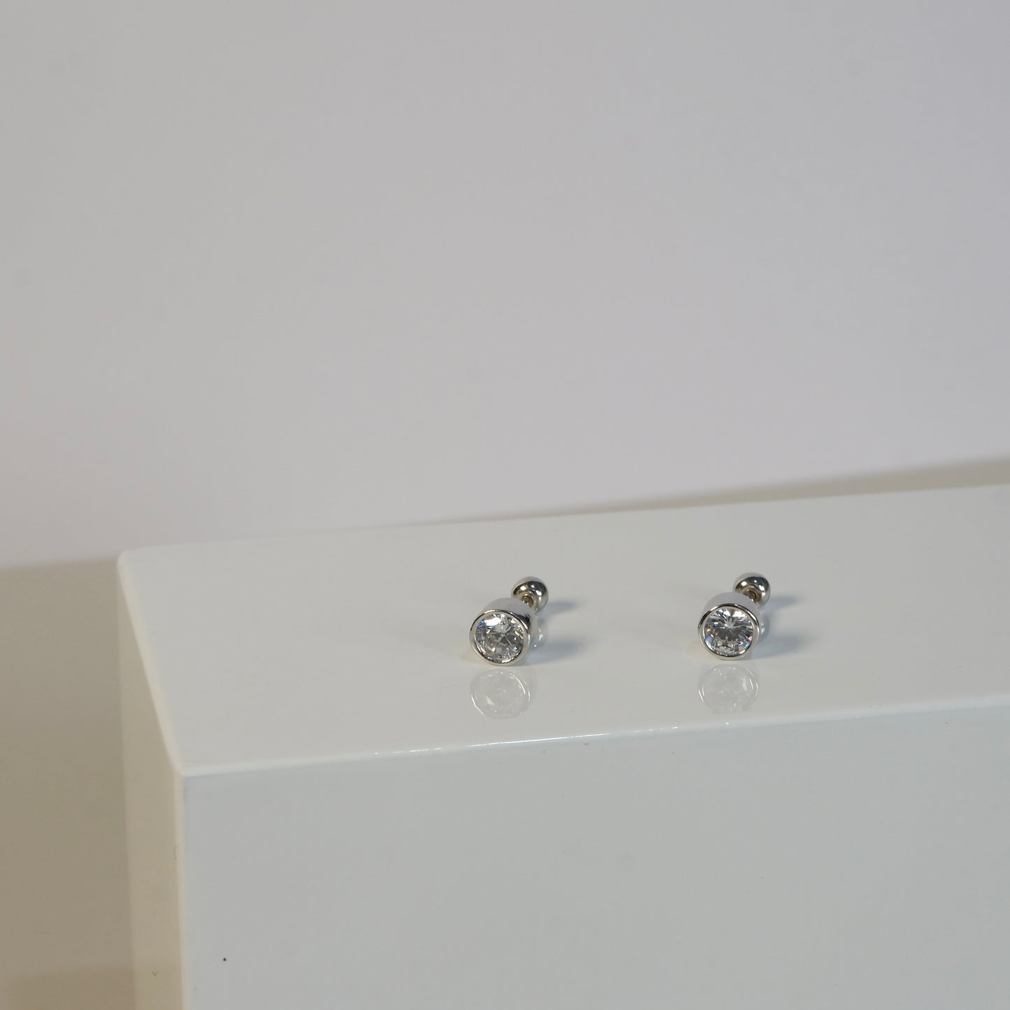 Vivi Single Piercing Earring