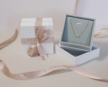 Ribbon Gift Box