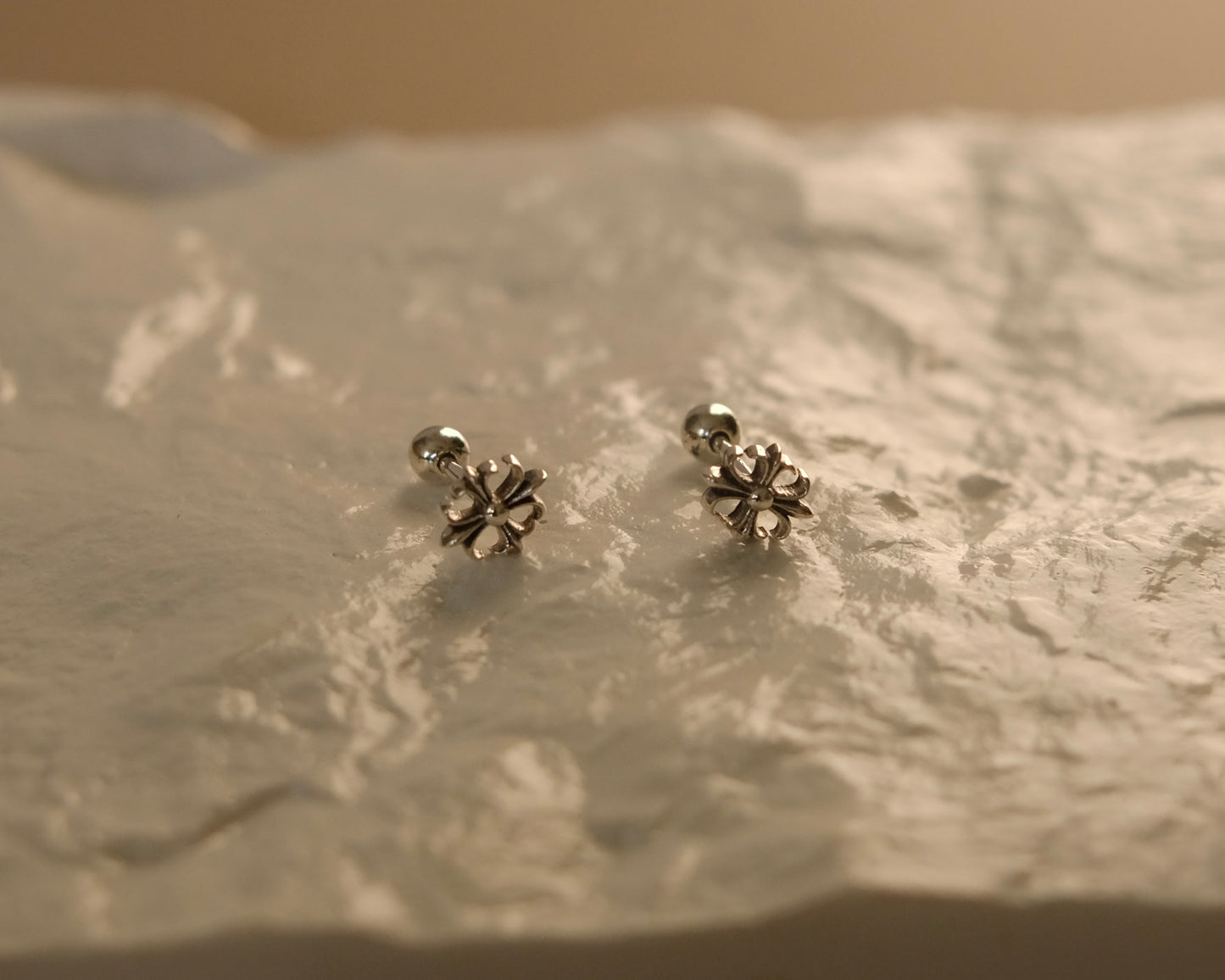 Black Lilies Single Piercing Earring