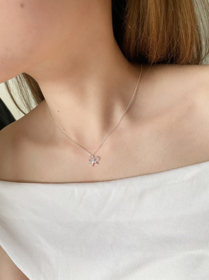 Cutebow Necklace