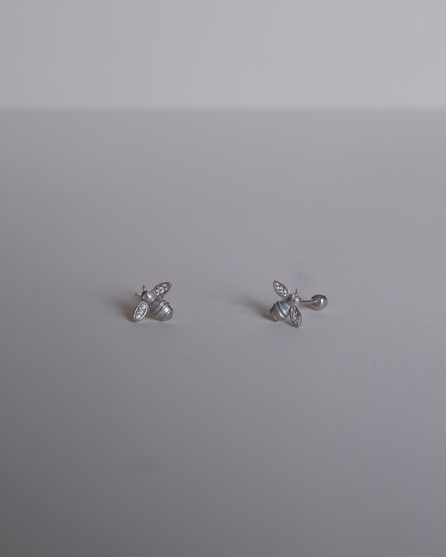 Bee Single Piercing Earring