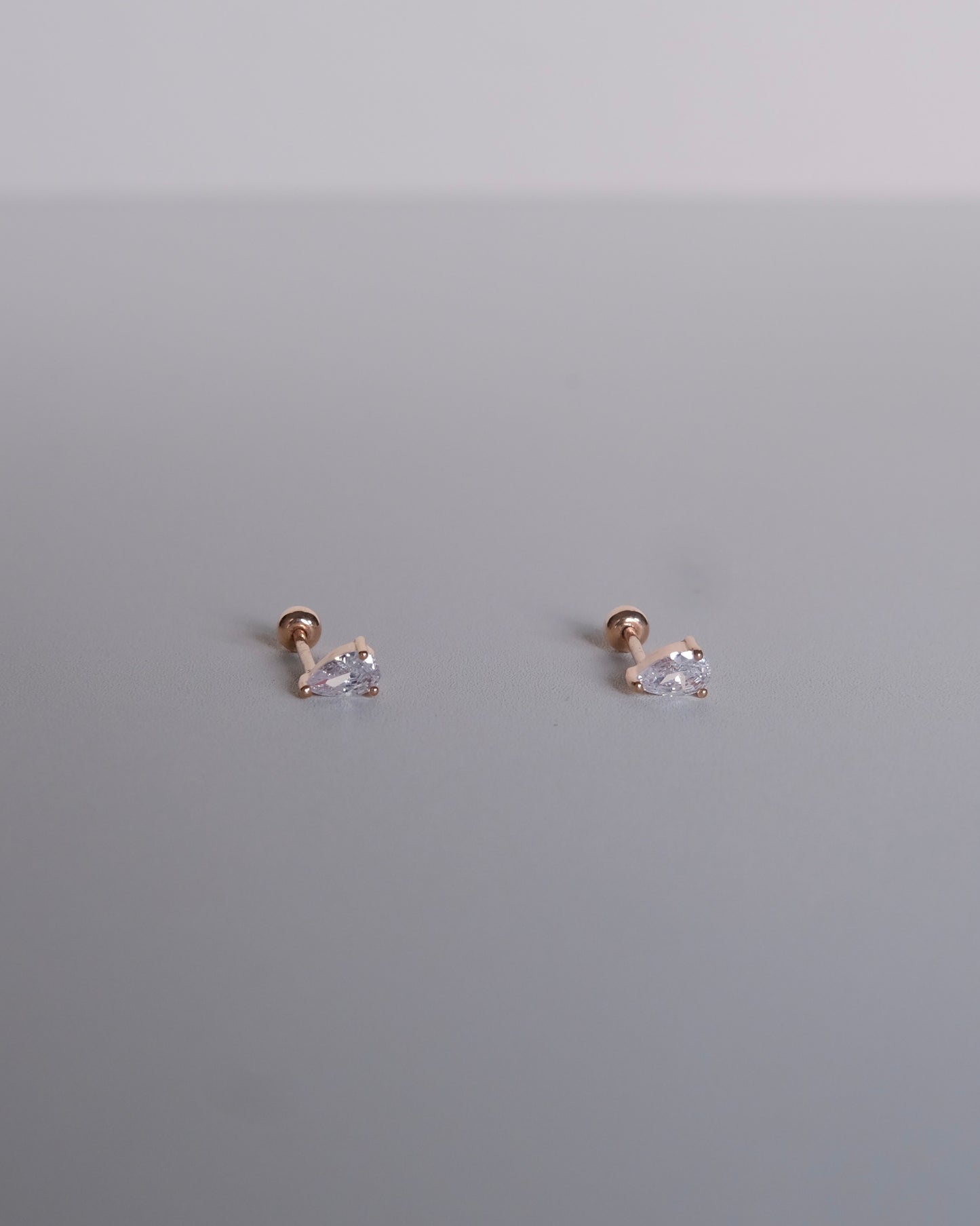 Peardots Single Piercing Earring