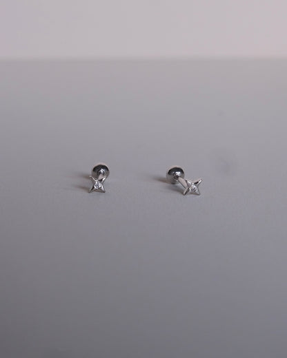 Gleam Single Piercing Earring
