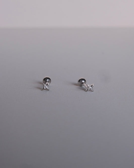 Gleam Single Piercing Earring