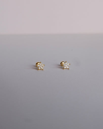 Twinkle Star Single Piercing Earring