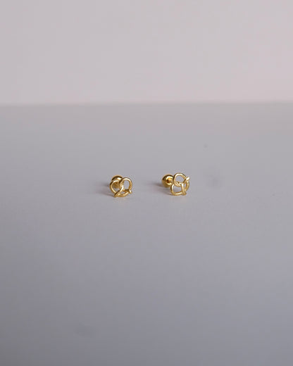 Pretzel Single Piercing Earring