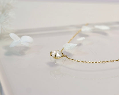 Lucius Gemstone Necklace - Clear Quartz